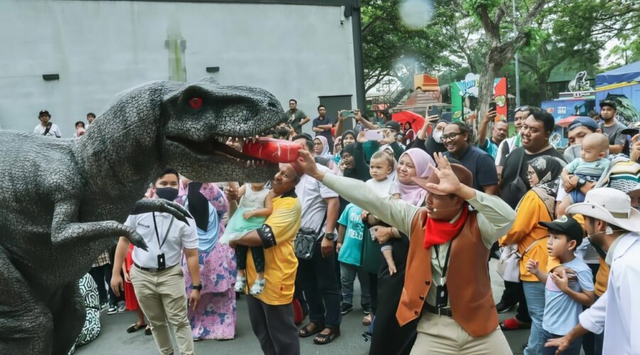 Pengalaman Menakjubkan di Dinosaur Encounter, Zoo Teruntum Kuantan